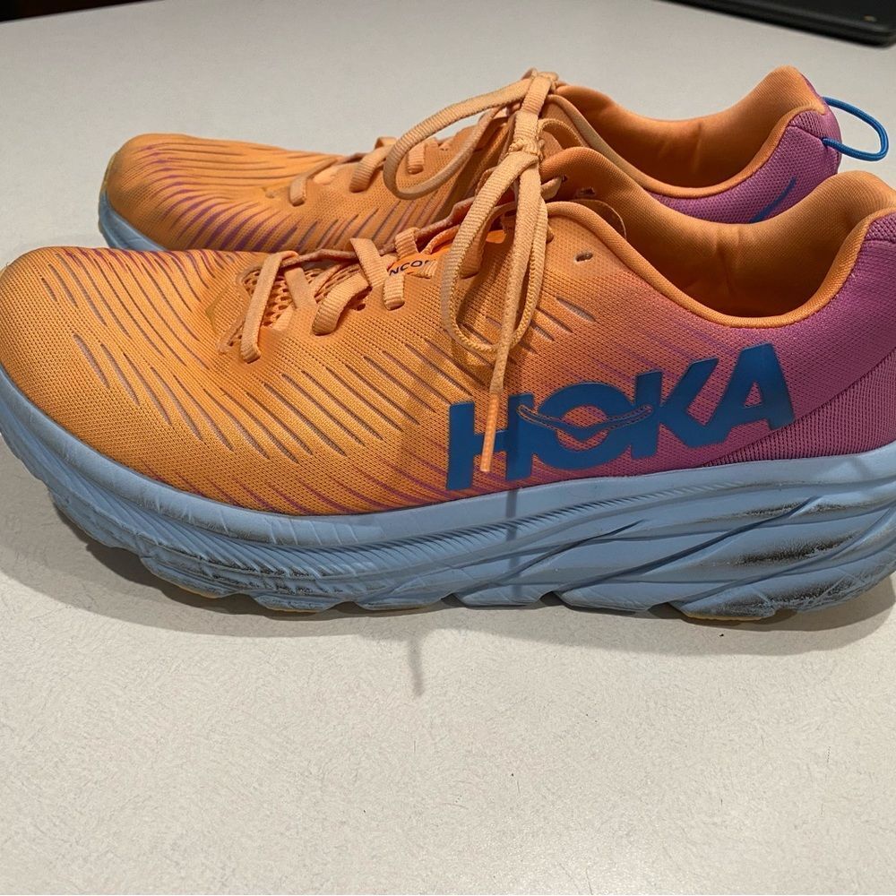 Hoka One One Women’s Rincon 3 Size 9